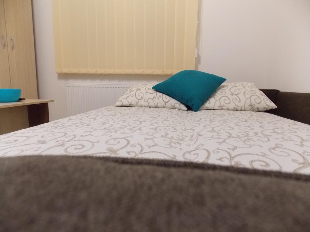 Kety Apartments Kragujevac Esterno foto
